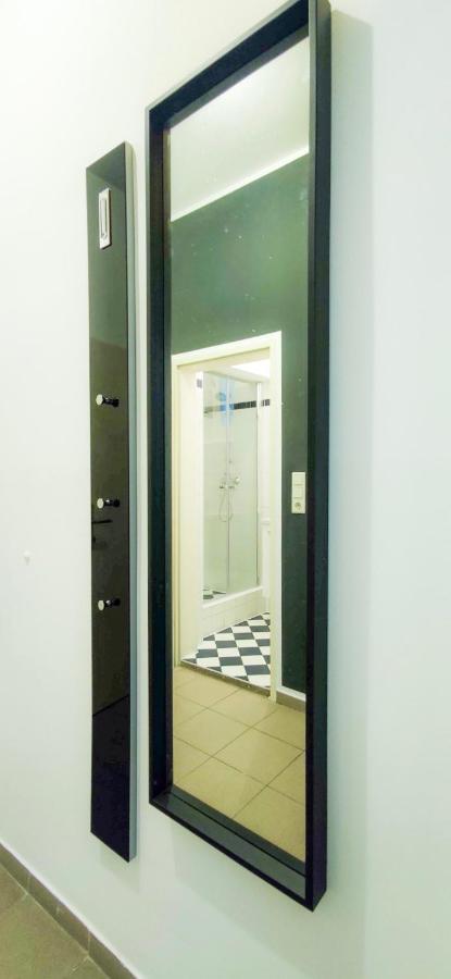 Highlight Apartment Naschmarkt Вена Экстерьер фото
